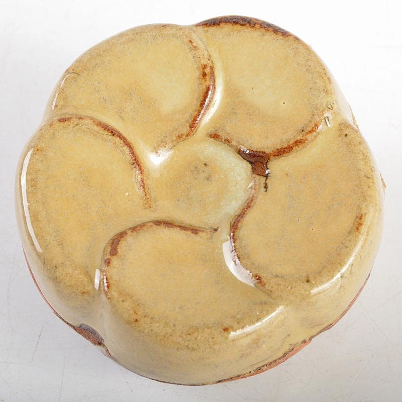 茶道具　高取焼　十四代亀井味楽造　梅香合　共箱　即中斎極め箱　M　R5952