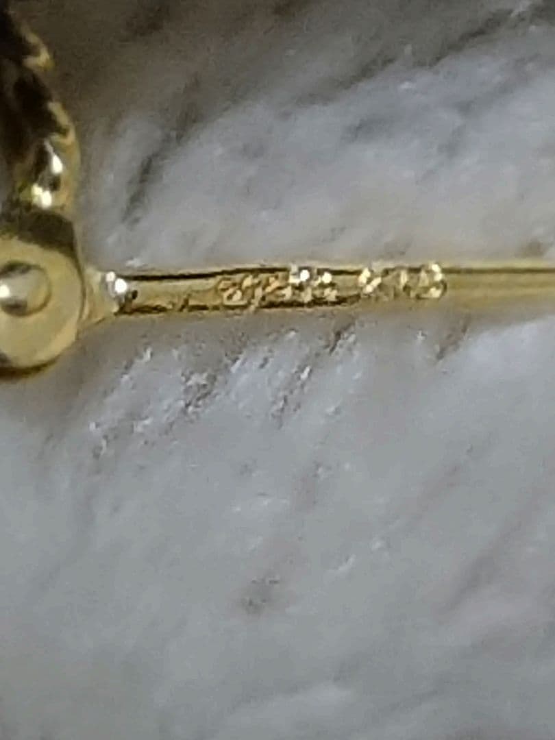 ♡月曜限定♡【agete】ゴールドツイストデザインフープピアス♡チャームオマケ付