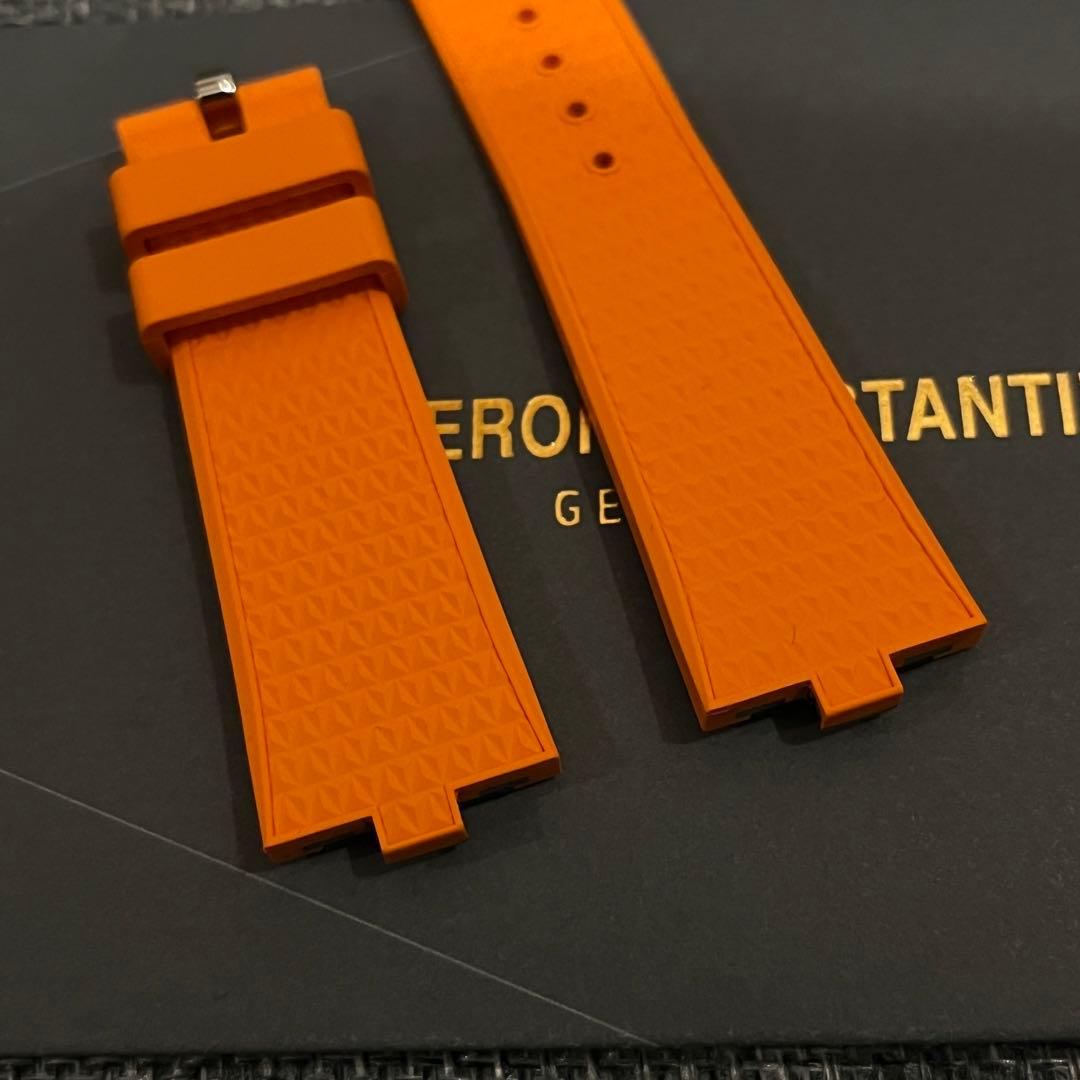 新品 ヴァシュロンコンスタンタン オーヴァーシーズ ラバーベルト オレンジ 限定