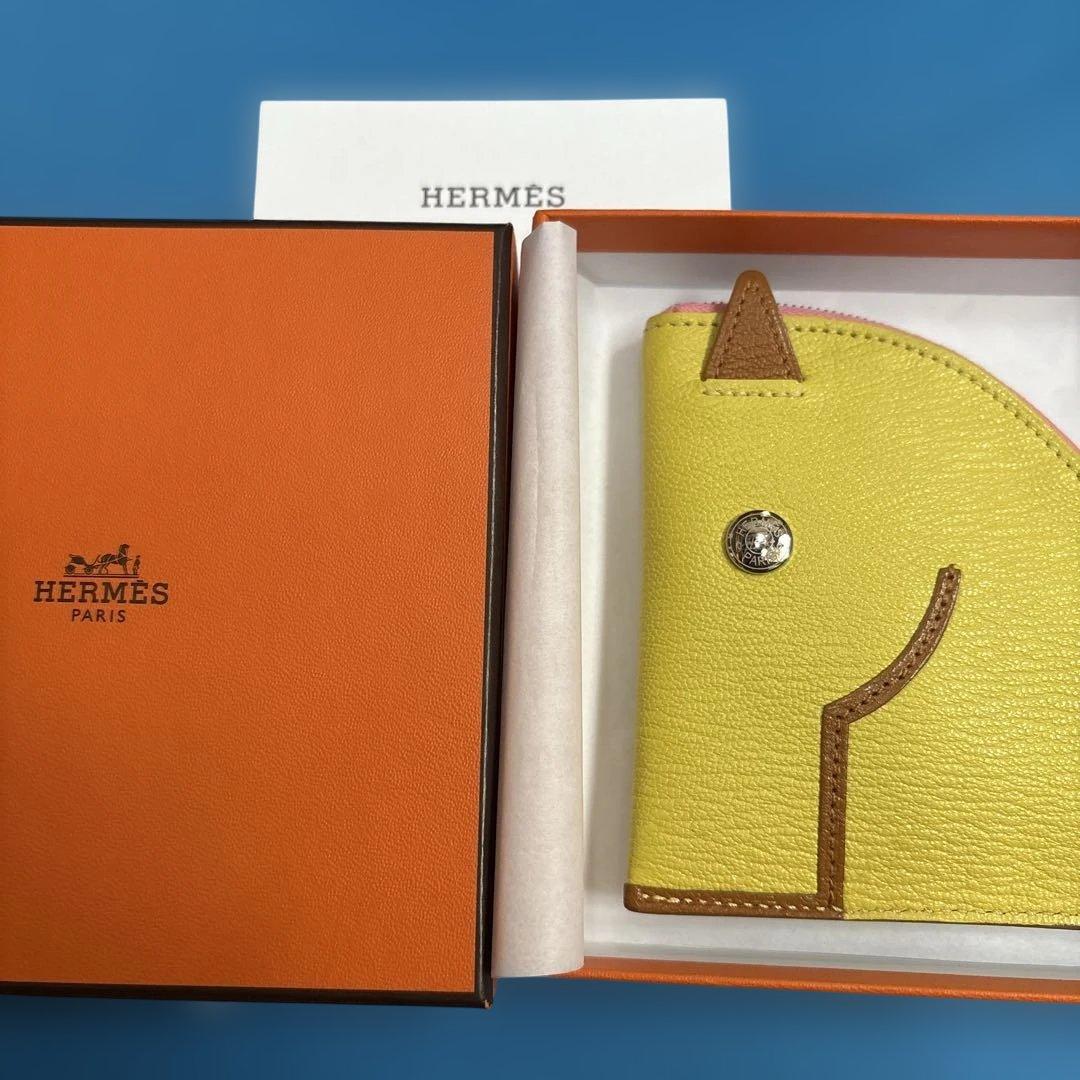 HERMES（エルメス ）⭐️ケース　シュバル　パドック 馬