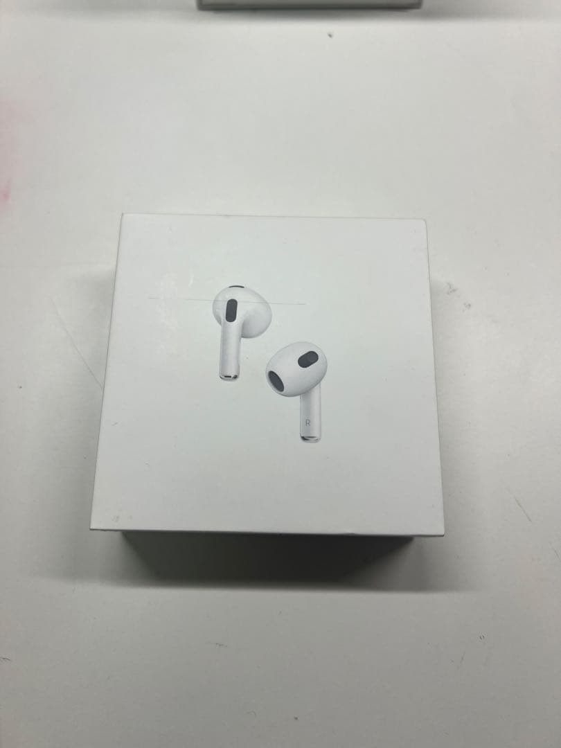 APPLE AirPod 第3世代　未開封　①