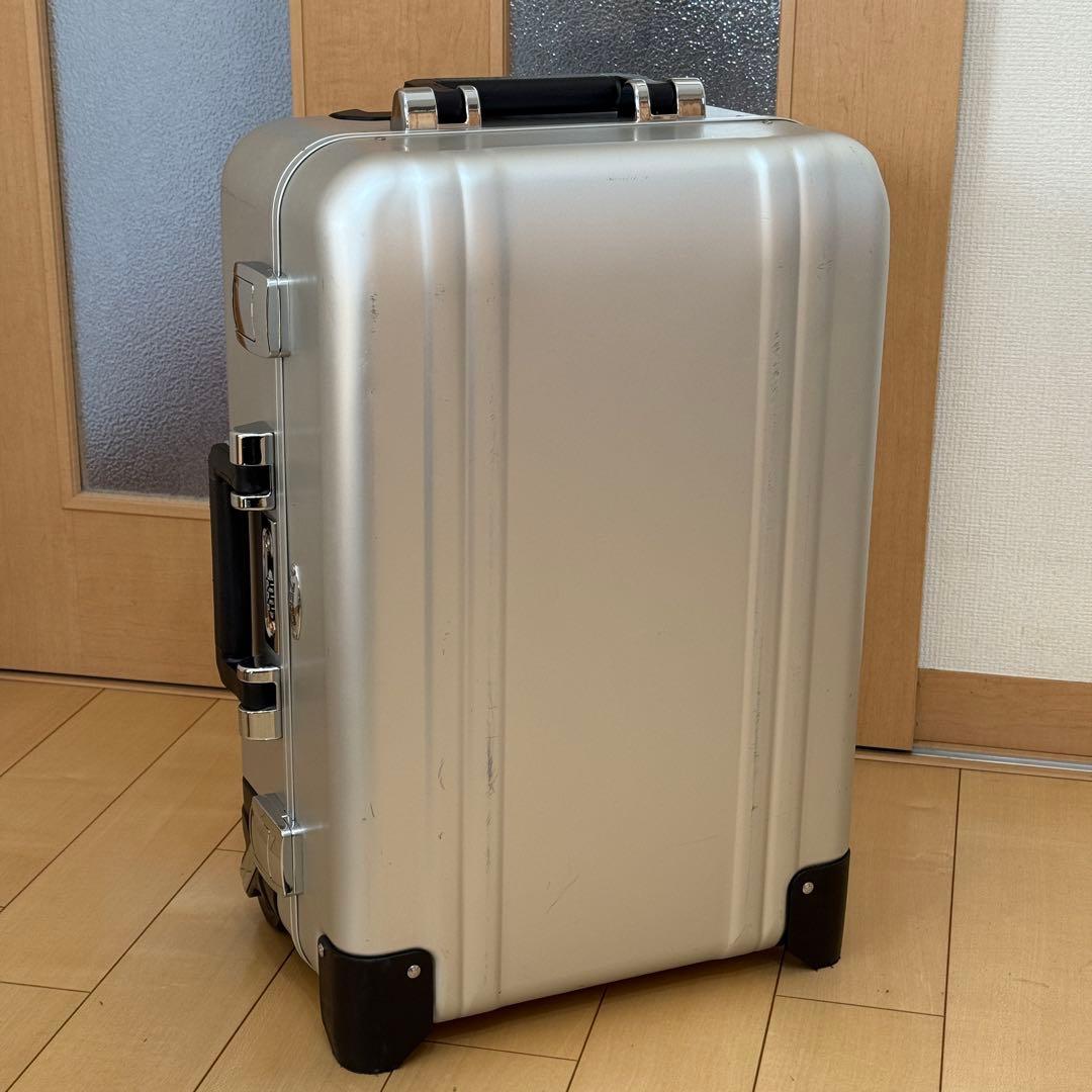 ゼロハリバートン　アルミ　キャリーケース　2輪　機内持ち込み　31L