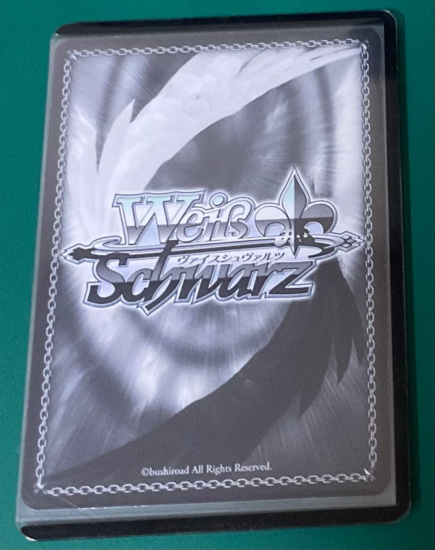 トレカ　SPY×FAMILY　アーニャ　おそろいのキーホルダー　サイン入り