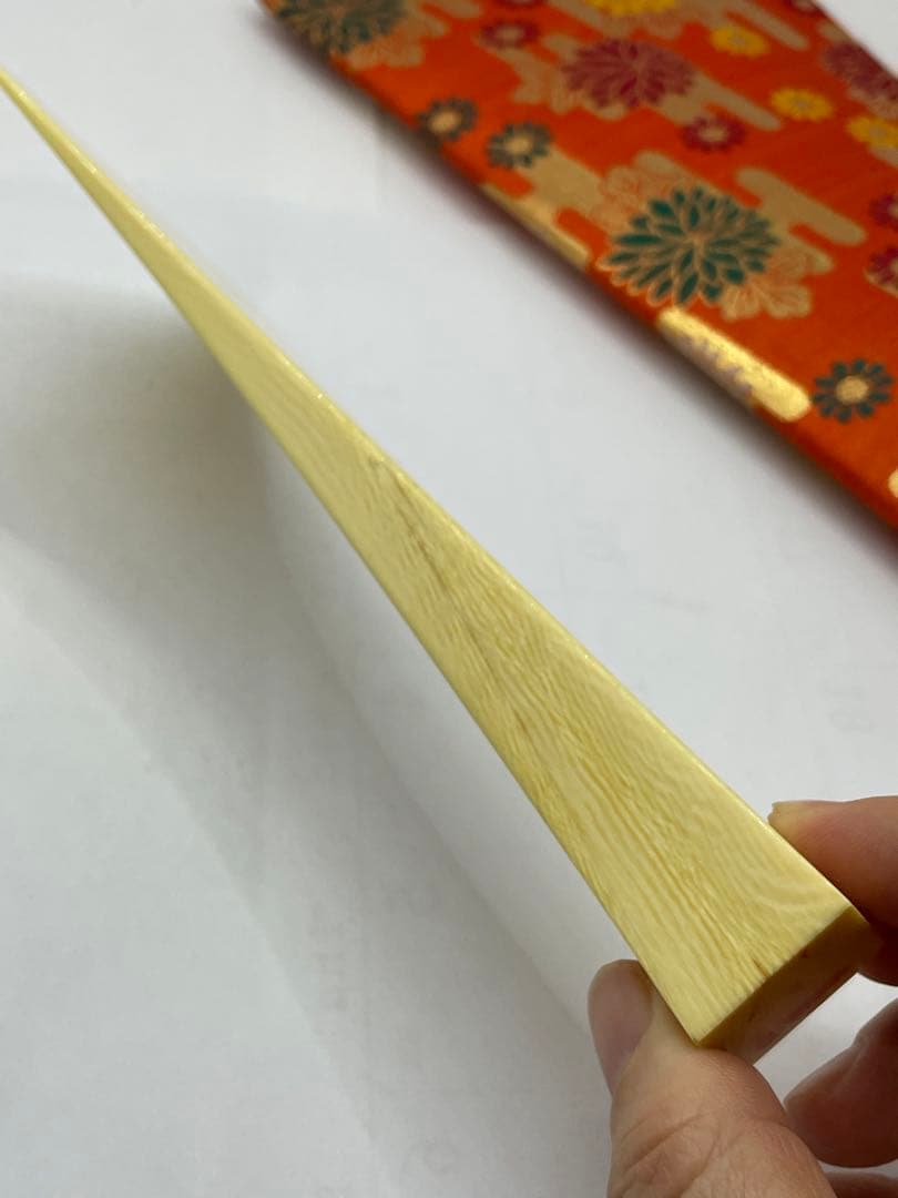 天然素材　バチ　重さ約　100g