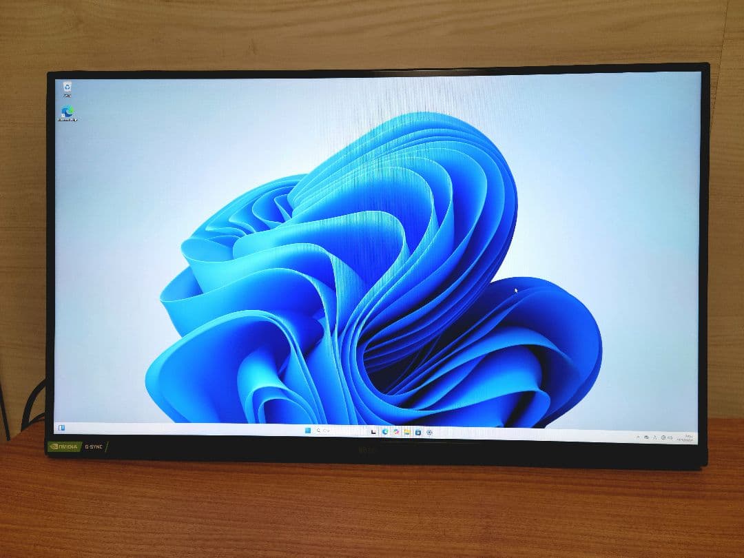 美品　LG 27インチ WQHD　144Hzゲーミングモニター 27GL83A