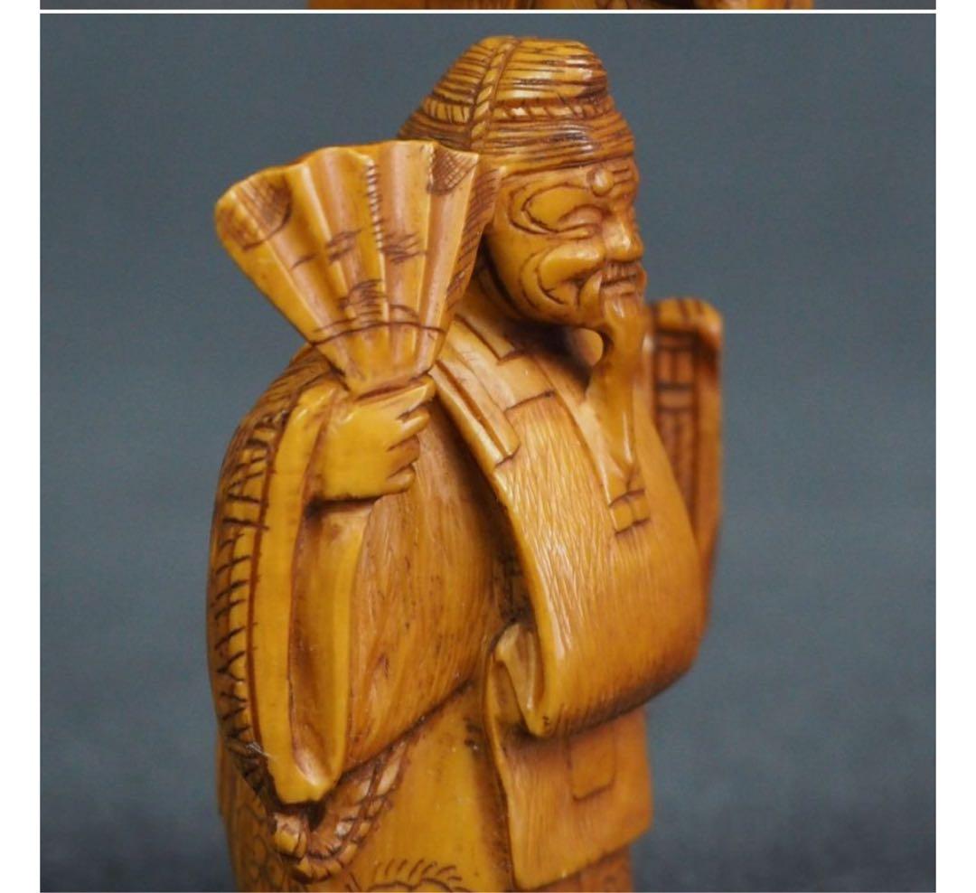 送料無料　時代物 根付 翁