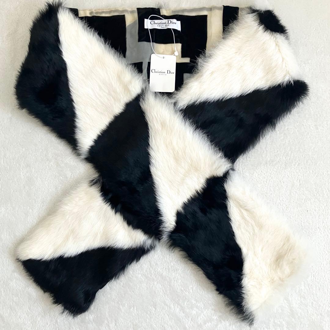 クリスチャンディオール ガリアーノ ラビットファーマフラー ブラック ホワイト
