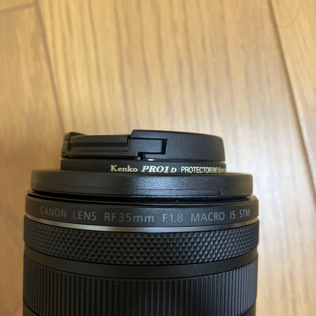 RF35 MACRO IS STM レンズフード、保護レンズ付き