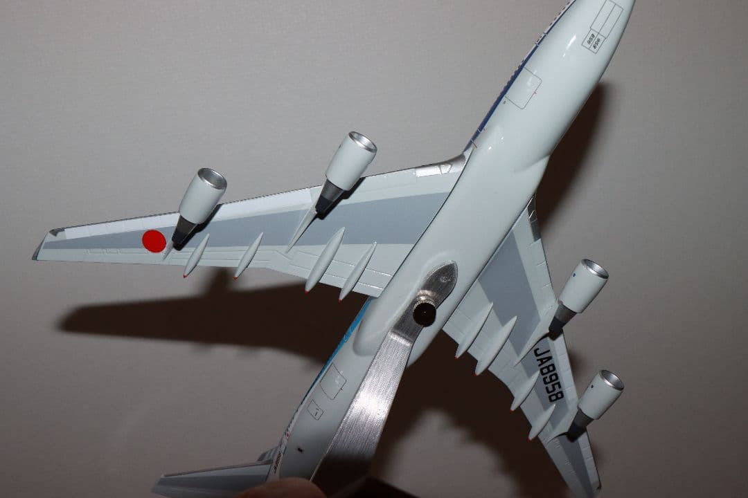 ANA ボーイング747-400 NH20064 1:200 ギヤ無し