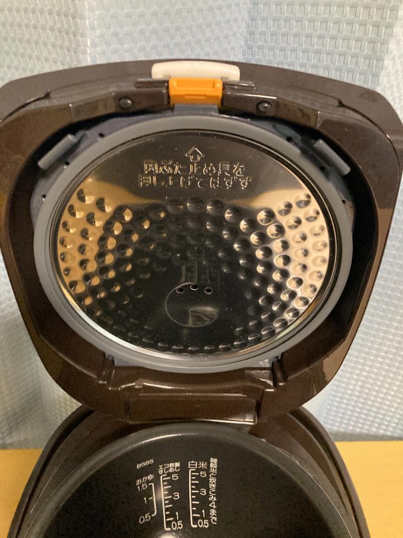 ★美品★象印 NW-VH10 極め炊き 5.5合炊き 2021年製 (02)