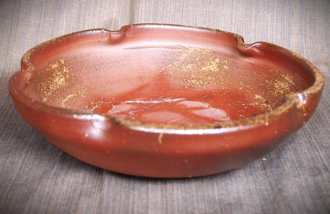 人気作家★藤原喜久代【師：辻清明】備前梅鉢（２３，５ｃｍ）★緋襷★共箱