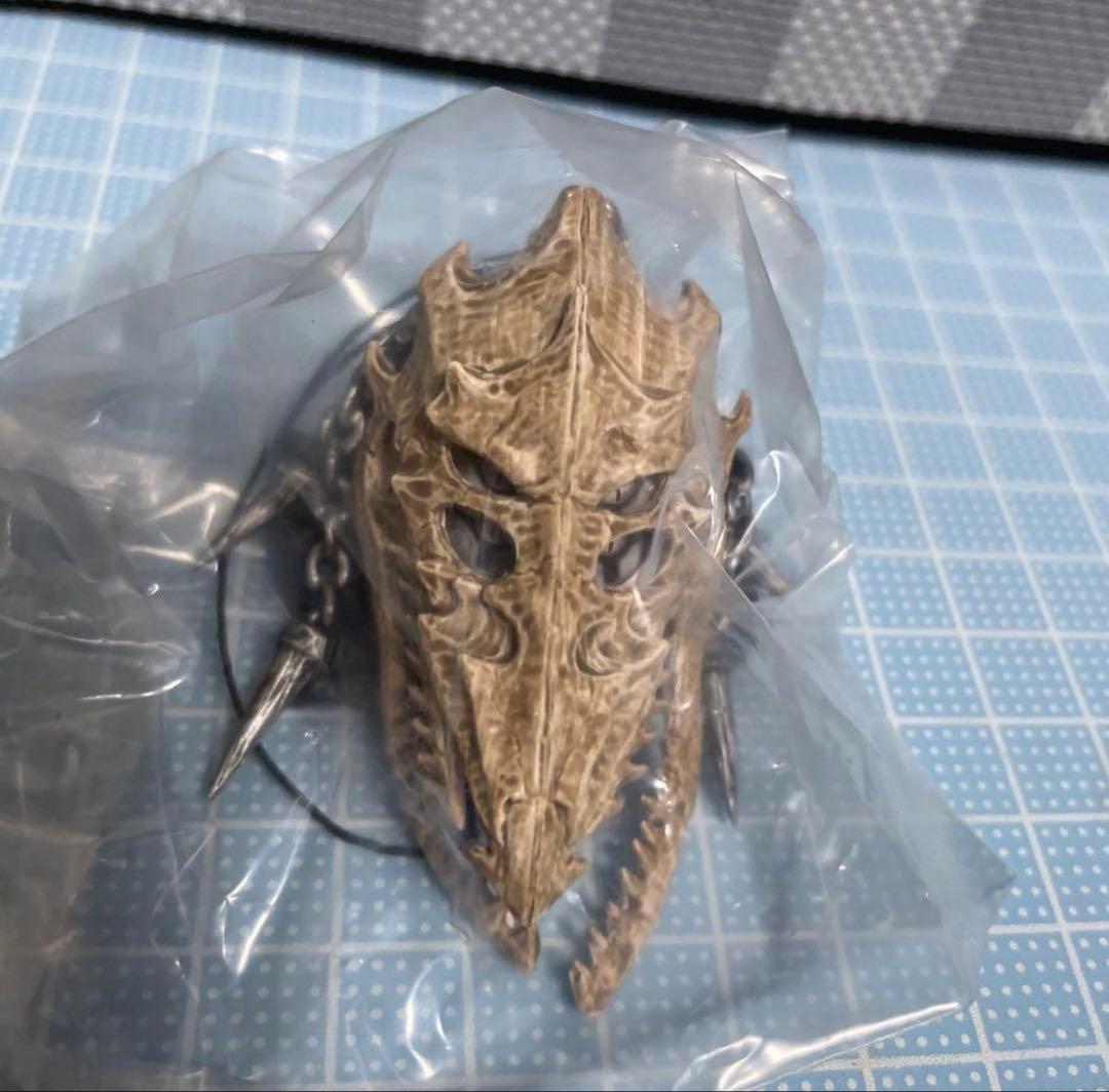 ドロヘドロ ヘッド マスコット フィギュア ストラップ 7種 コンプ メルカリ便