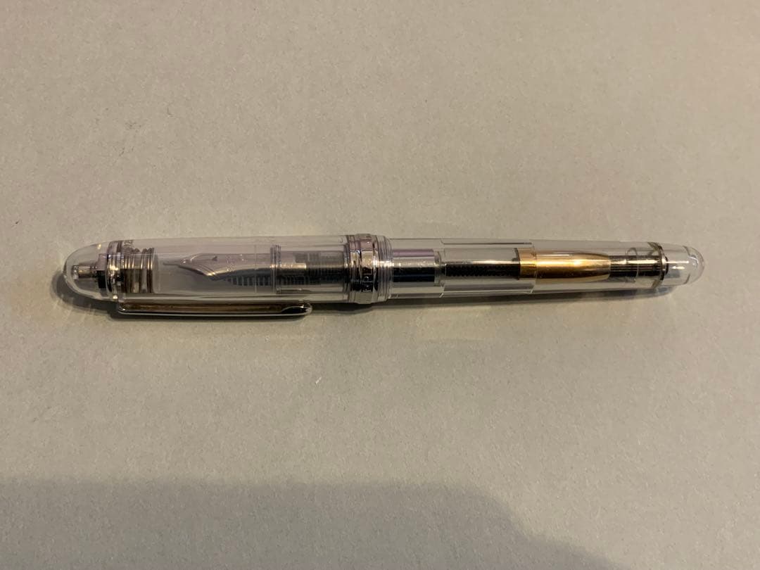 プラチナ３７７６　クリア 万年筆 金メッキペン先