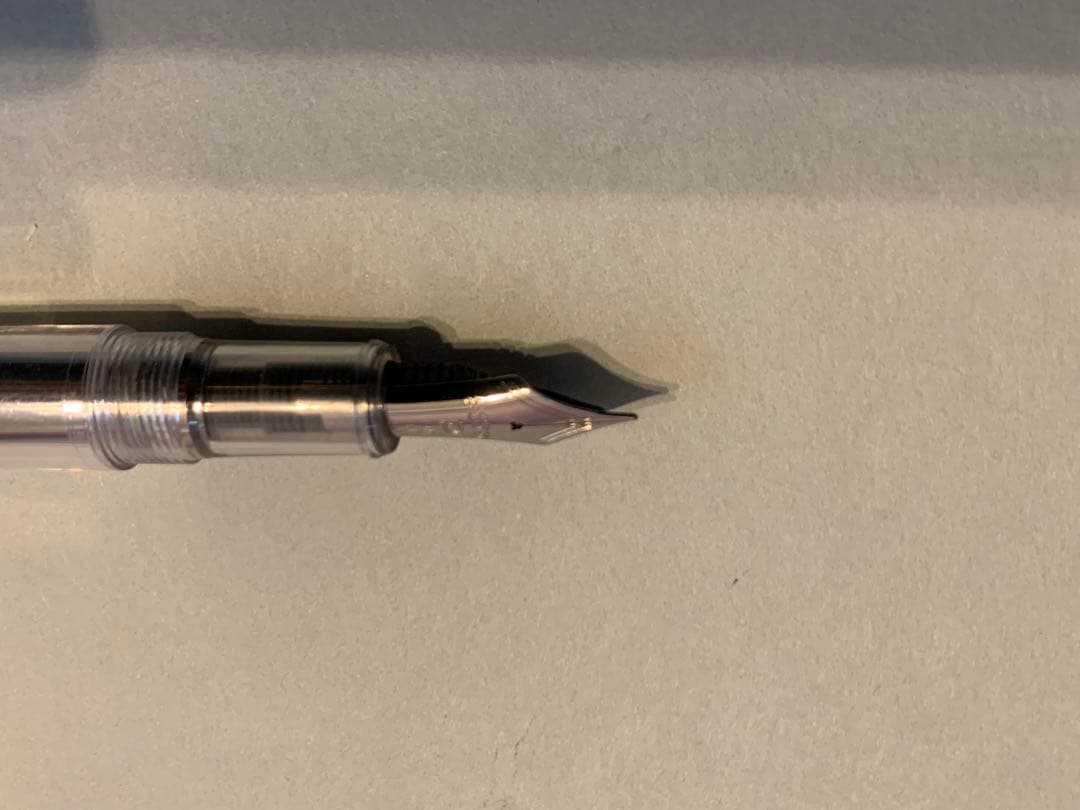 プラチナ３７７６　クリア 万年筆 金メッキペン先