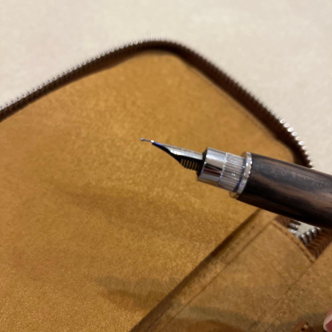 黒柿孔雀杢　極上　万年筆