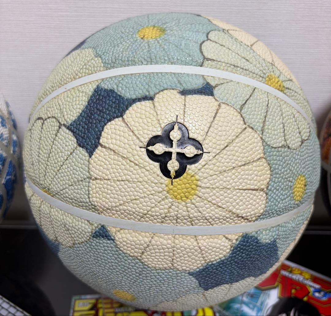 Comrade Berlin バスケットボール　アート　オブジェ