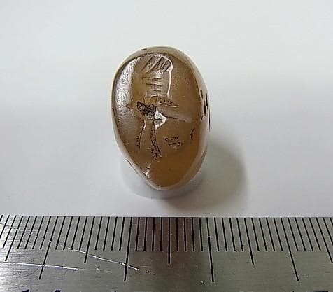 ★B1205★古代石 (260) 美品　西アジア　印章石　茶瑪瑙　羽虫　スタンプ