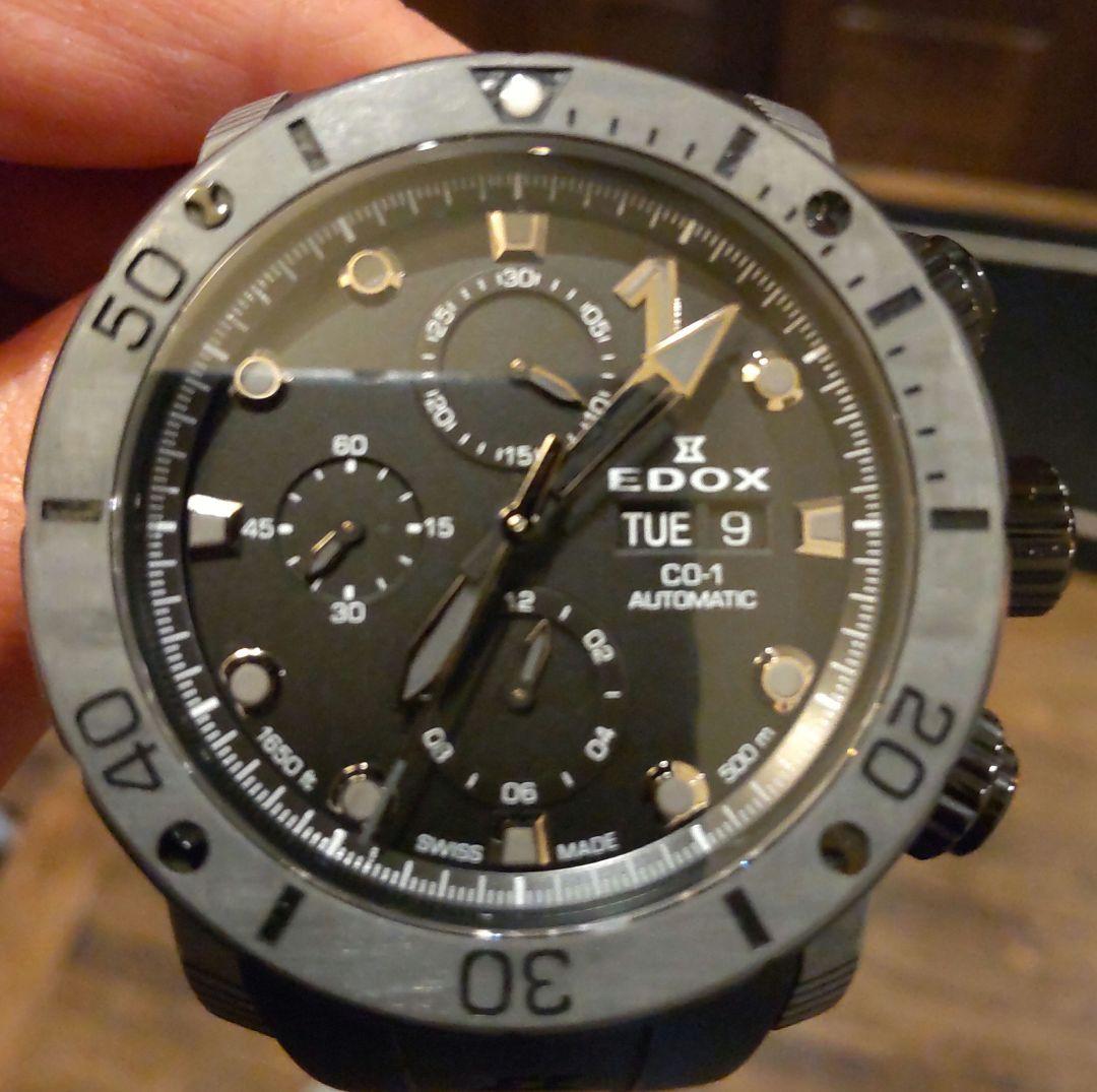 EDOX クロノオフショア1 カーボンベゼル自動巻き腕時計