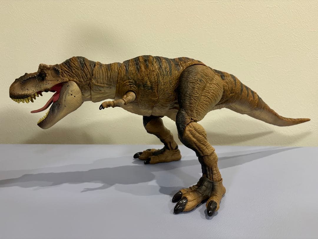 マテル　ジュラシックワールド　ハモンドコレクション ティラノサウルス