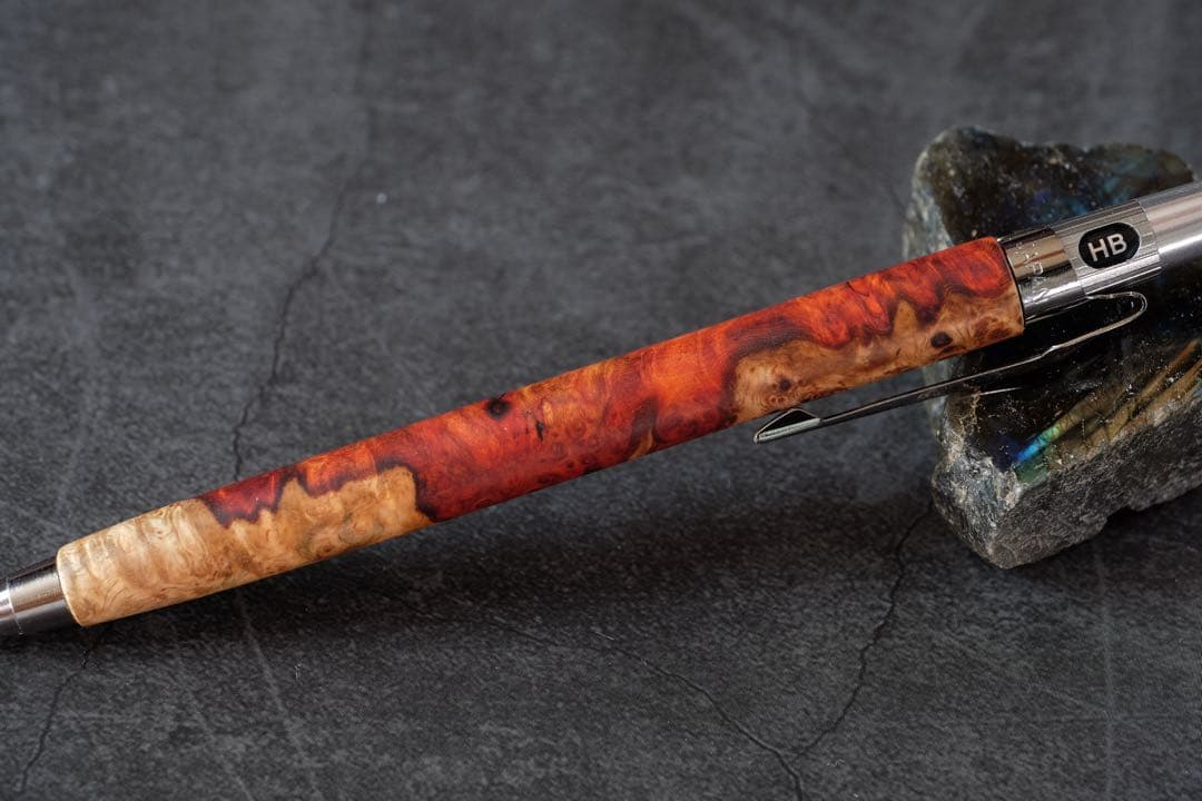 PG5木軸カスタム0166　高村杢工房 製図用シャープペンシル　花梨瘤極上の紅白