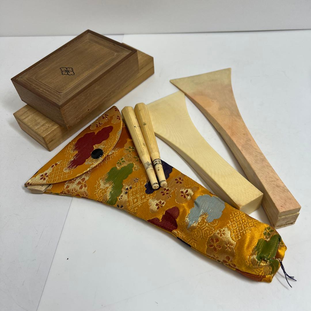 極上糸巻、バチ色々　415g 東Y7-1205①