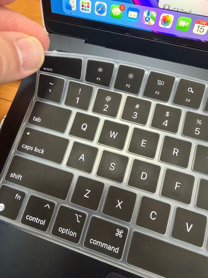 り*ぃ様 Apple MacBook Air M2 13インチ 256GBグラフ