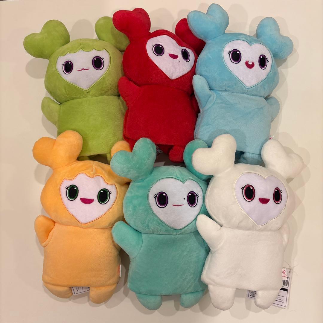 TWICE LOVELYS ぬいぐるみパペット　6体セット