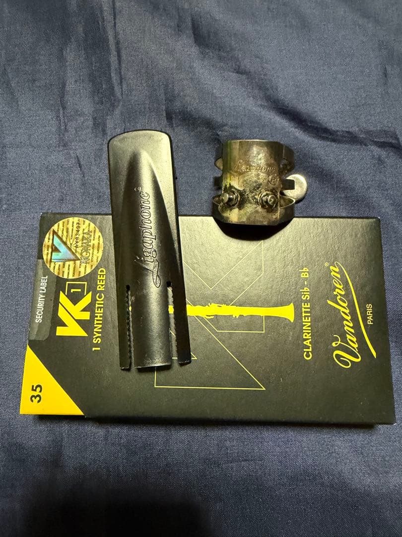 P*N様 Vandoren 新品VKリード　中古マウスピース、リガチャー他　6点