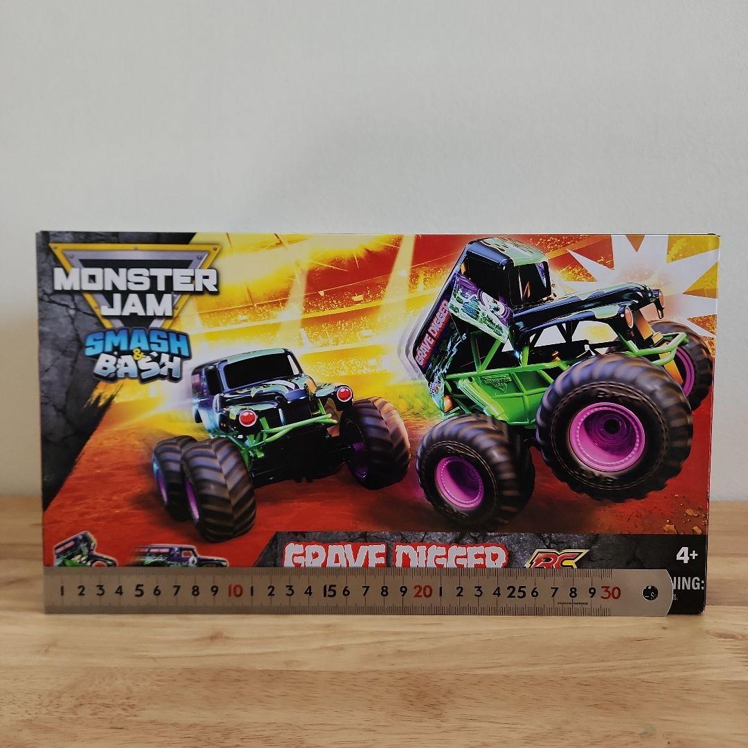 モンスタージャム 巨大 スマッシュ＆バッシュ グレイブディガーモンスタートラック