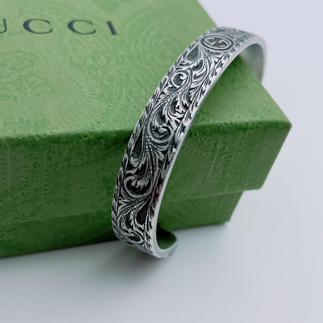 GUCCI バングル　アラベスク　キャット　ブレスレット　シルバー