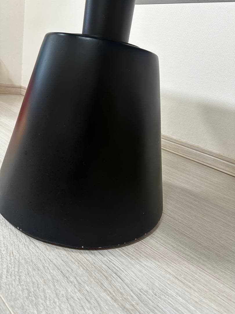 BoConcept Madrid サイドテーブル　ガラス