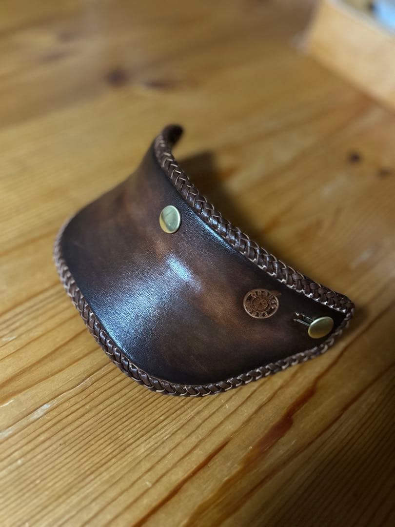 親父オーダー品　レギュラーバイザー手染めアンティーク（ダブルステッチ）