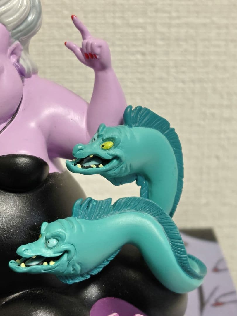 アリエルLEDライトフィギュア　置物