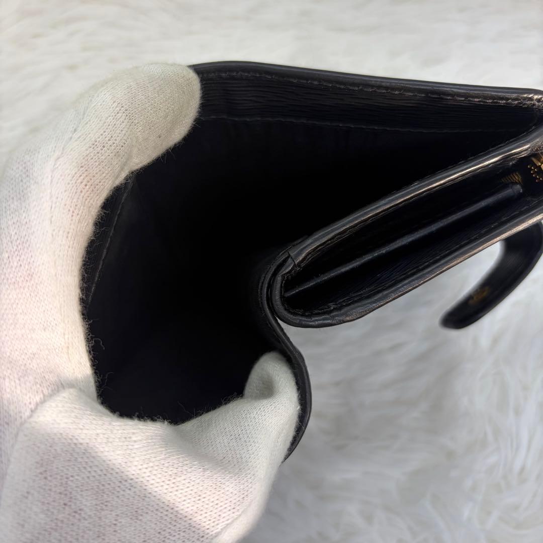 RFID搭載/美品✨プラダ　二つ折り　L字 金ロゴ　ヴィッテロ レザー　黒