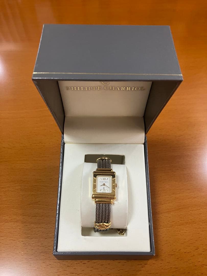 【お値下げ】フィリップシャリオール　レディース　腕時計