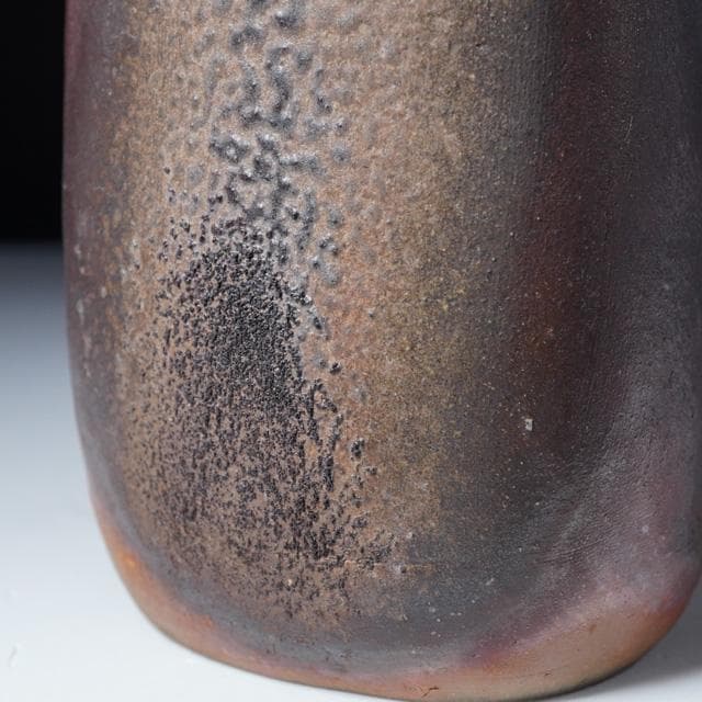 山本雄一　備前三方花入　共箱　茶道具　花器　花瓶　山本陶秀子息