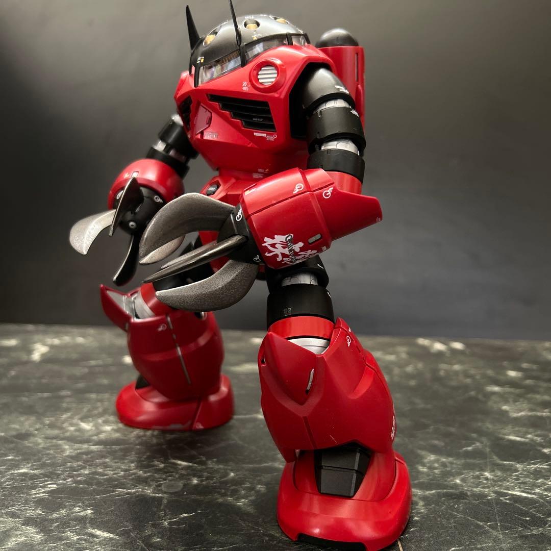 ガンプラ完成品　MGズゴック　プラモデル完成品