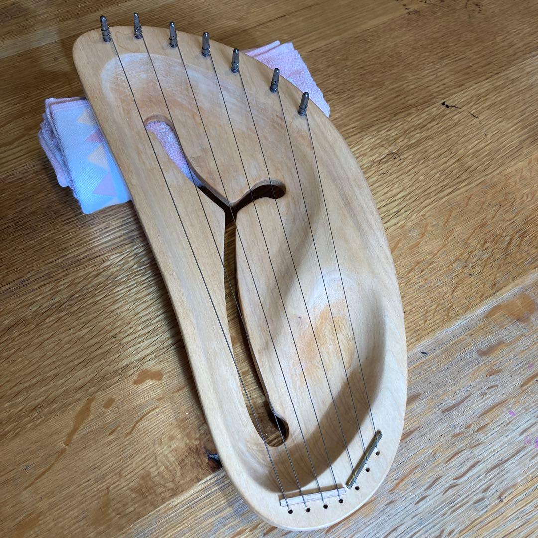 キンダーハープ　ライアー　木製ハープ 7弦　シュタイナー　調弦用ハンマーなし