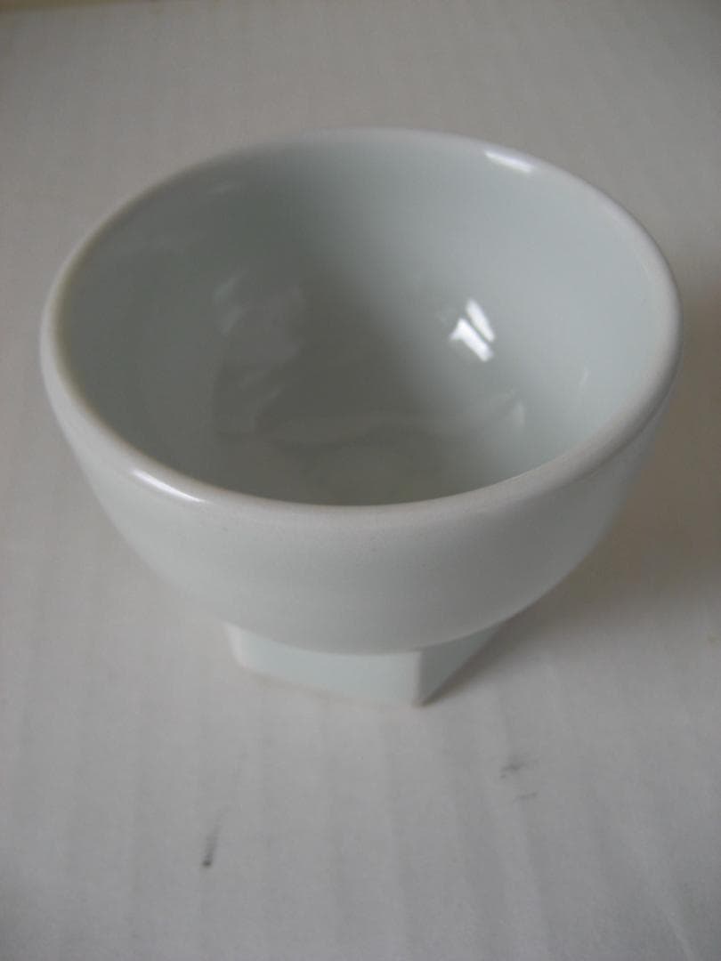 工藤省治　ぐい吞み　　砥部春秋窯 共箱