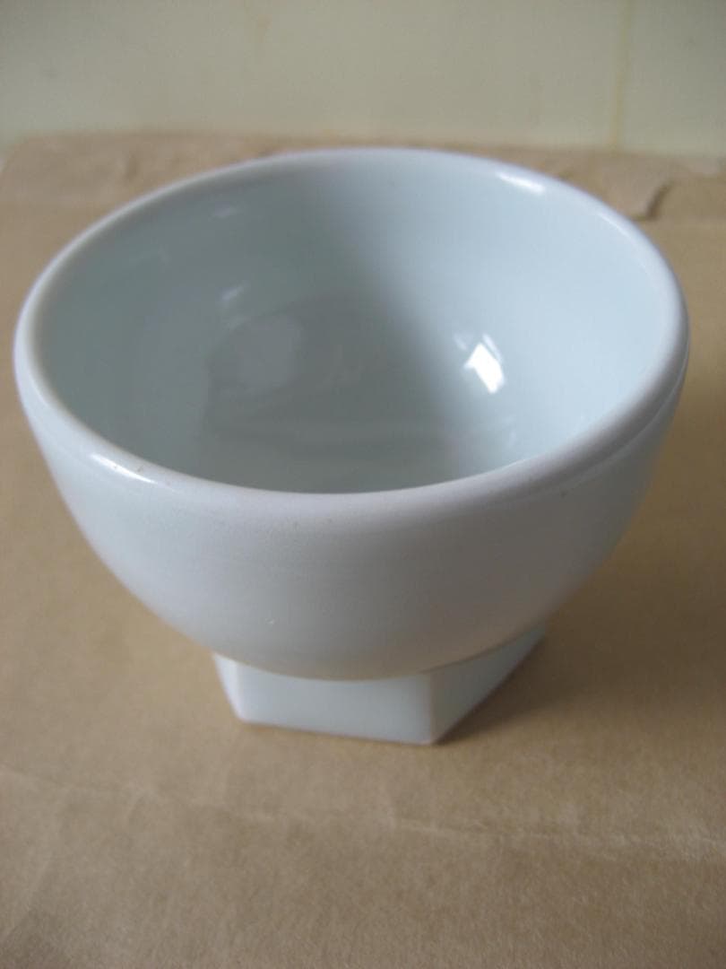 工藤省治　ぐい吞み　　砥部春秋窯 共箱