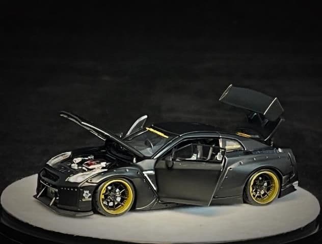 PGM 日産 Rocket Bunny R35 ロケットバーニ GT-R GTR