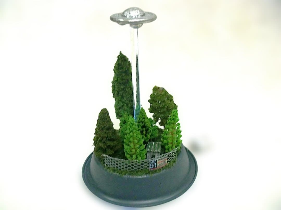 エリア５１UFOジオラマシリーズ、レーザービーム（スモールサイズ）特別価格