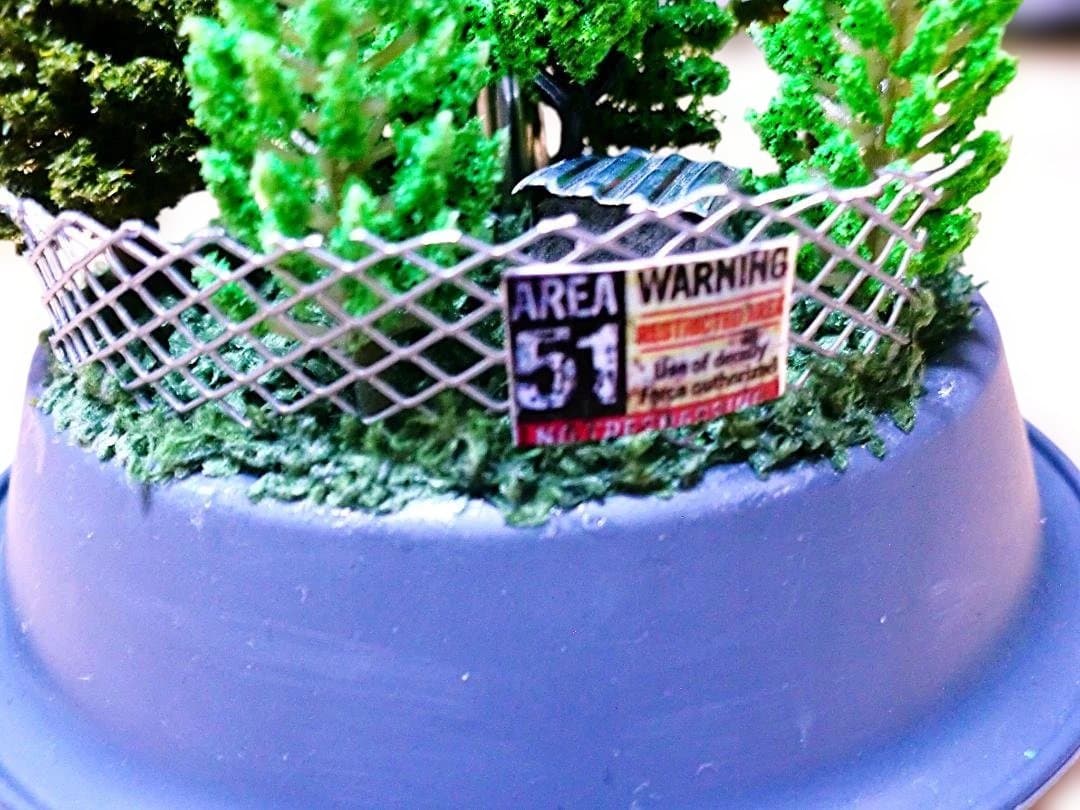 エリア５１UFOジオラマシリーズ、レーザービーム（スモールサイズ）特別価格