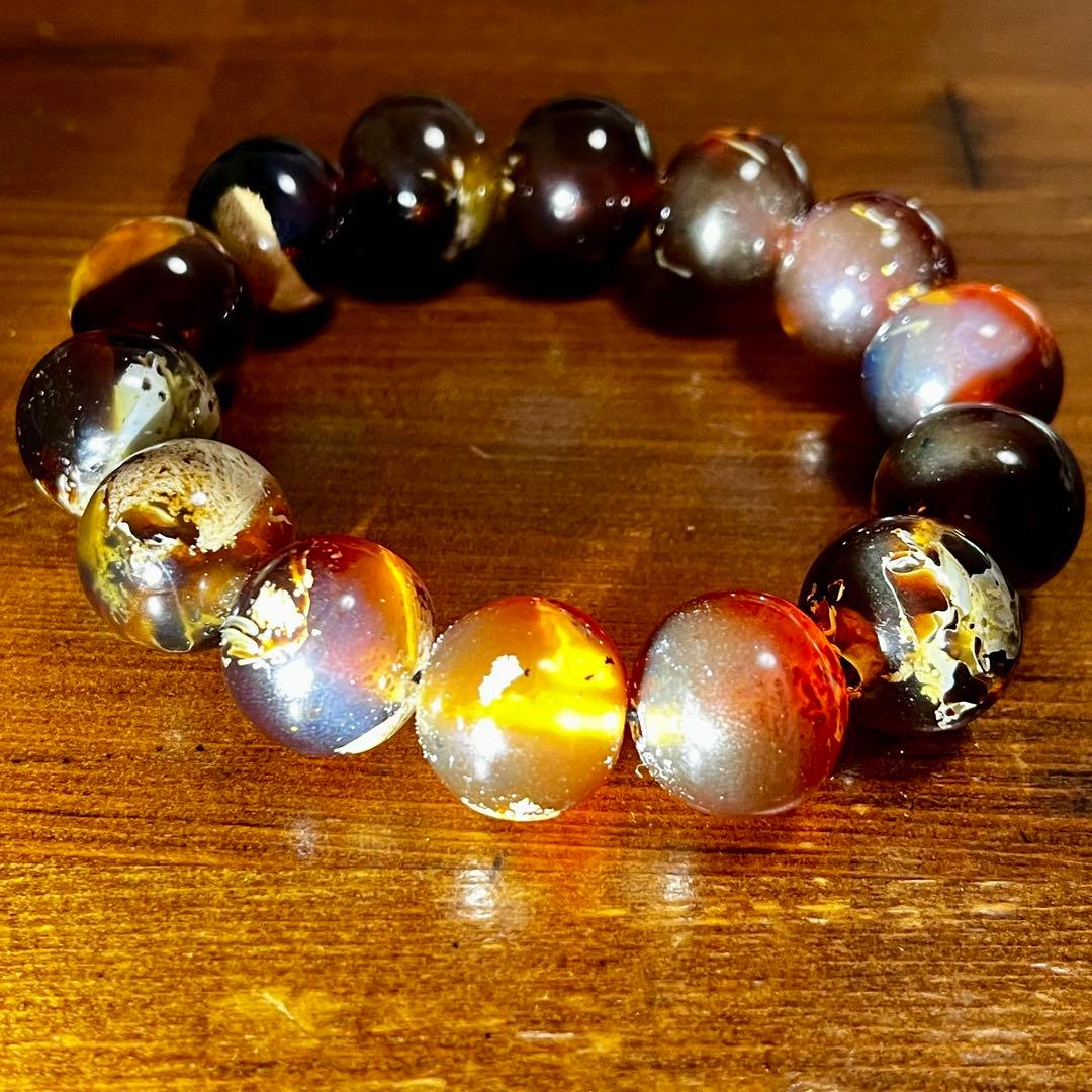 高品質 琥珀 17mmブルー レッド アンバー ブレスレット 守護石 化石