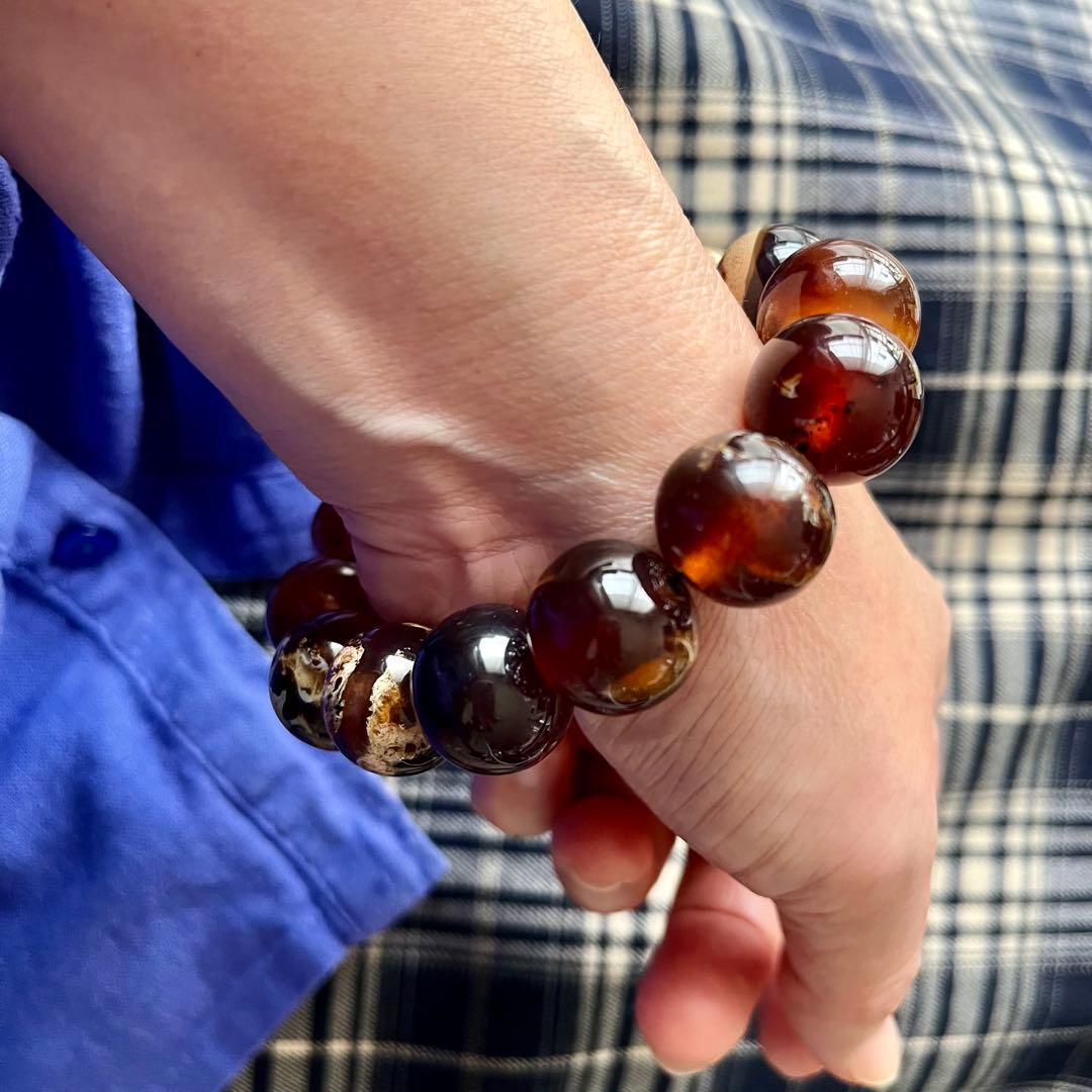 高品質 琥珀 17mmブルー レッド アンバー ブレスレット 守護石 化石