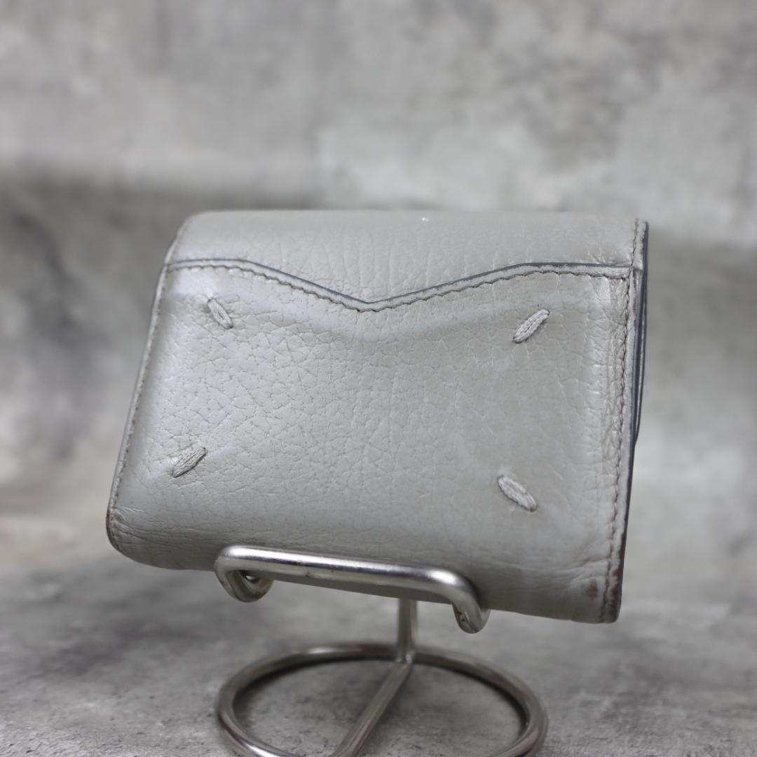 Maison Margiela 三つ折り 財布 レザー グレー ステッチ