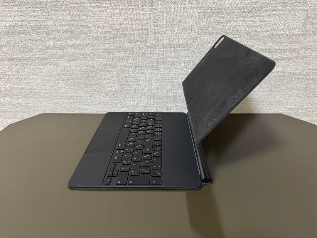 Apple 純正 Magic Keyboard 12.9インチ用 日本語　美品