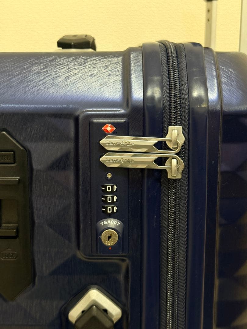 Samsonite サムソナイト ポリゴン スピナー55 スーツケース