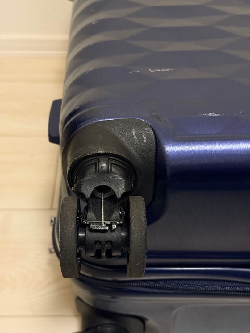 Samsonite サムソナイト ポリゴン スピナー55 スーツケース