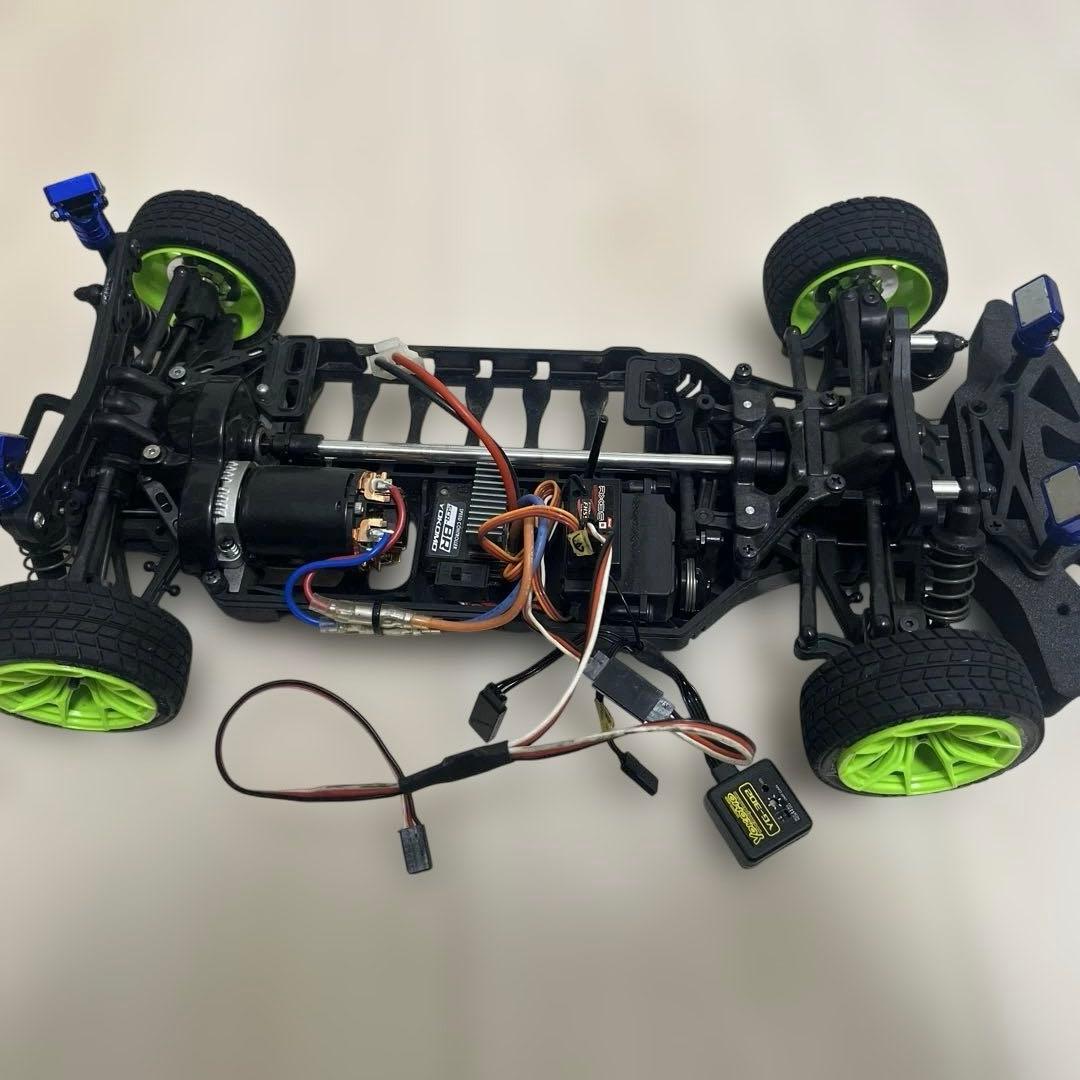 超メルカリ市値下げ！ラジコン一式 バッテリー2本、充電器付き